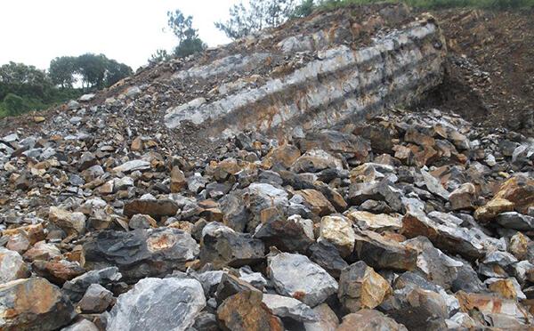 自钻式锚杆与砂浆锚杆在粉砂质板岩地质条件下施工对比